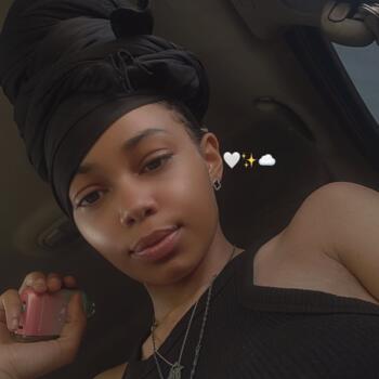 位於科罗拉多斯普林斯 的臨時保母: Lierra