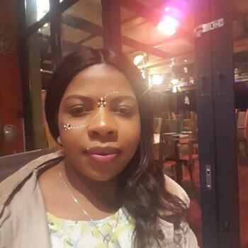 Babysitter in Cape Town: Stella Nyarai