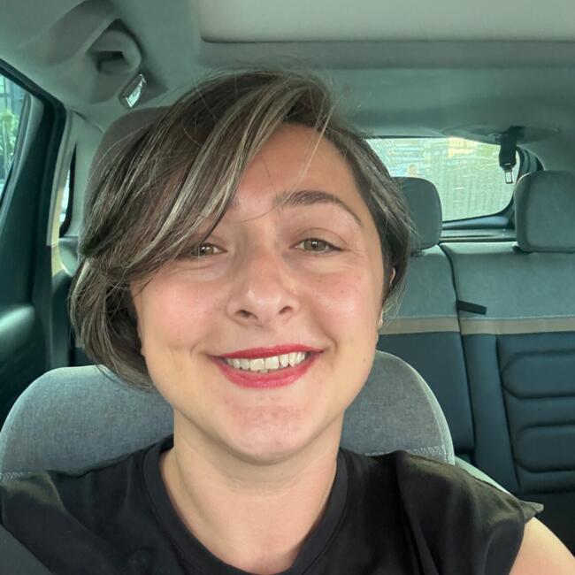 Babysitter in Bucharest: Hamide Duygu