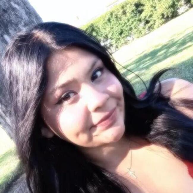 Babysitter in California Valley: Sherlyn