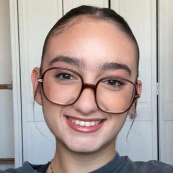 Babysitter in Aix-en-Provence: Camille