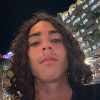 Babysitter in Clichy: Ayoub
