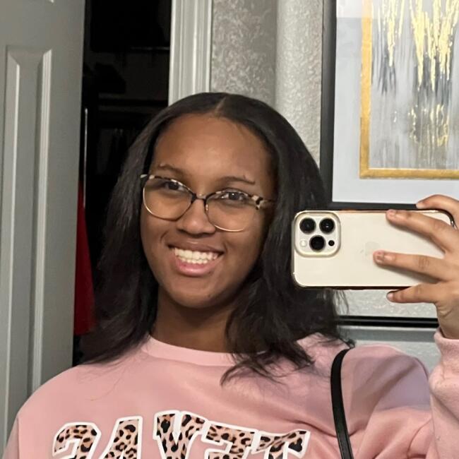 Babysitter in Grand Prairie: Taylor