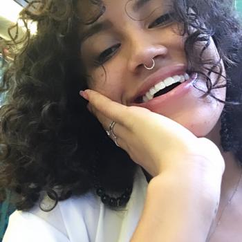 Barnvakt i Odivelas: Juliana