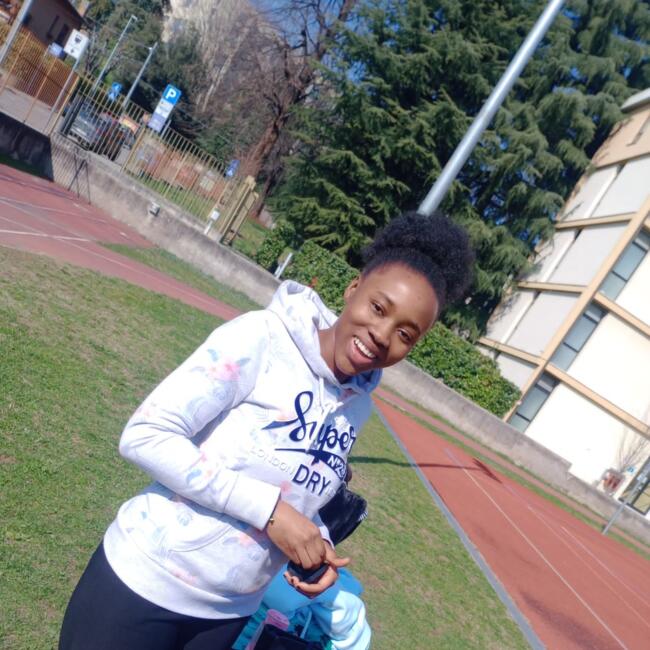 Babysitter in Cantello: Rachida