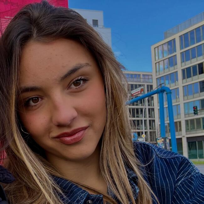 Babysitter in Dudelange: Lilou