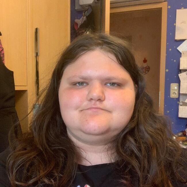 Babysitter in Dreieich: Laura