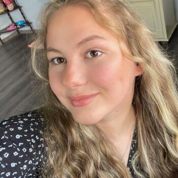 Babysitter in Kloštar Ivanić: Katja