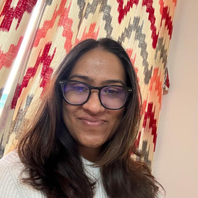 ग्रेटर नोएडा में बेबीसिटिंग की नौकरी: Aayushi