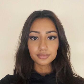 Barnevakt Oslo: Vaneeza