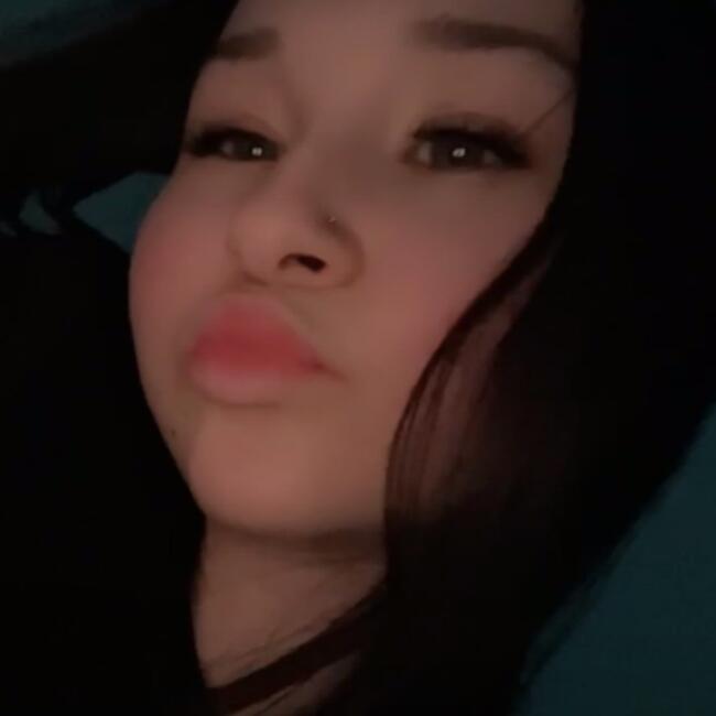 Babysitter in London: Tori