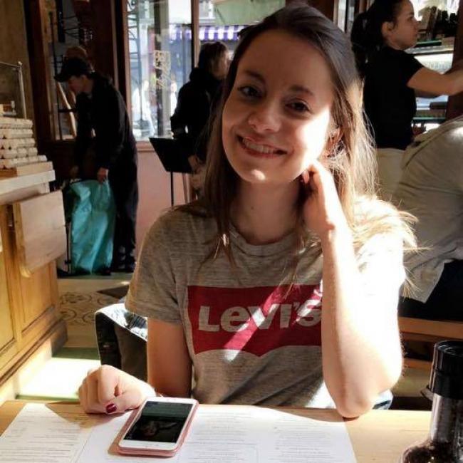 Babysitter in Namur: Mathilde