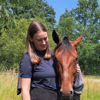Babysitter in Rennes: Tara
