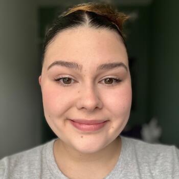 Babysitter in Coulounieix-Chamiers: Emma