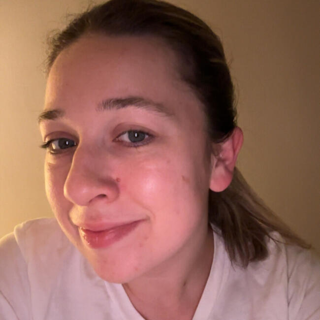 Babysitter in Carcassonne: Coralie