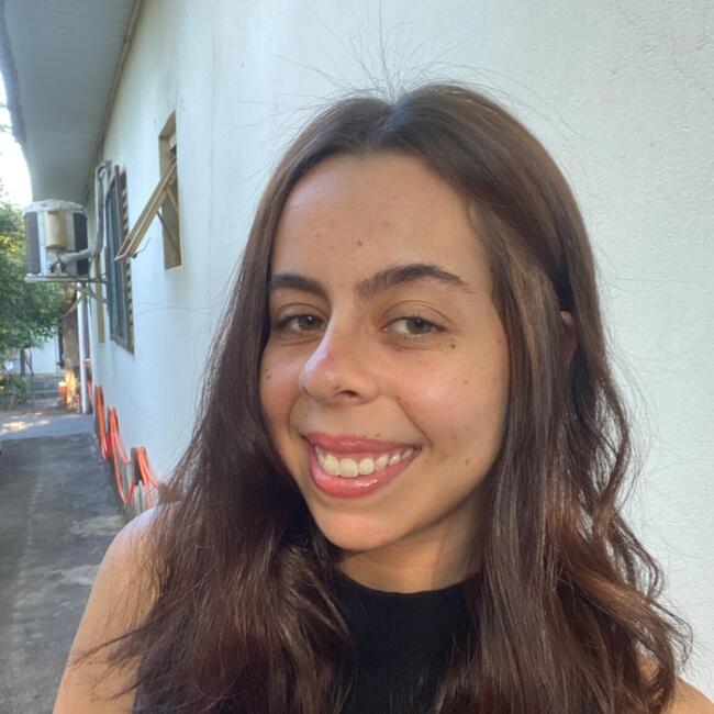 Babá em Cianorte: Kamila