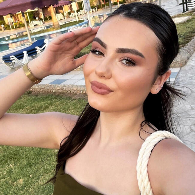 Babysitter in Cuijk: Tara