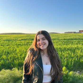 Babysitter em Lisboa: Mariana