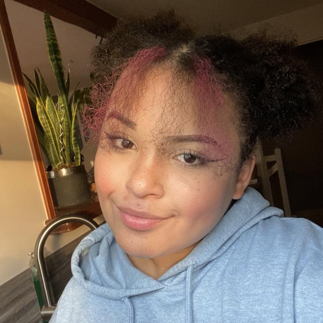 Babysitter in La Madeleine: Yvanna