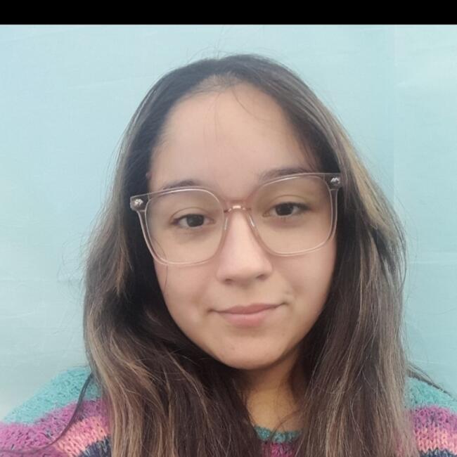 Babysitter in San Fernando: Carla