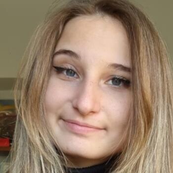 Baby-sitter in Ollioules: Amandine