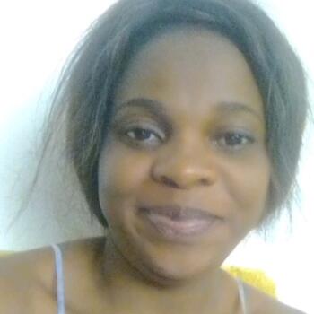 Babysitter in Retreat: Esther