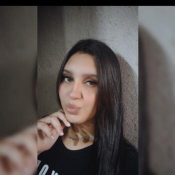 Babá Santo André: Agatha