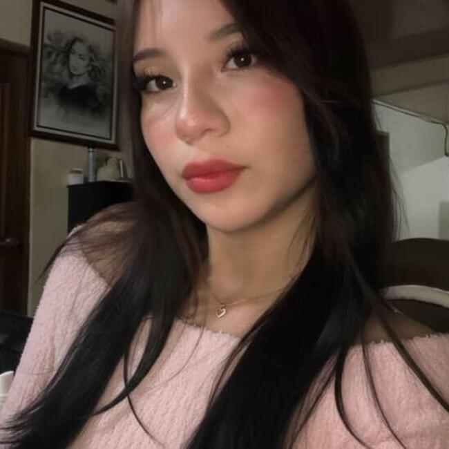 Babysitter in Alajuela: Emily