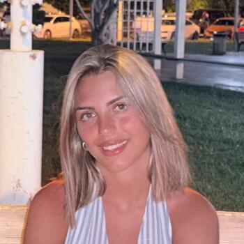 Babysitter Valladolid: Carla