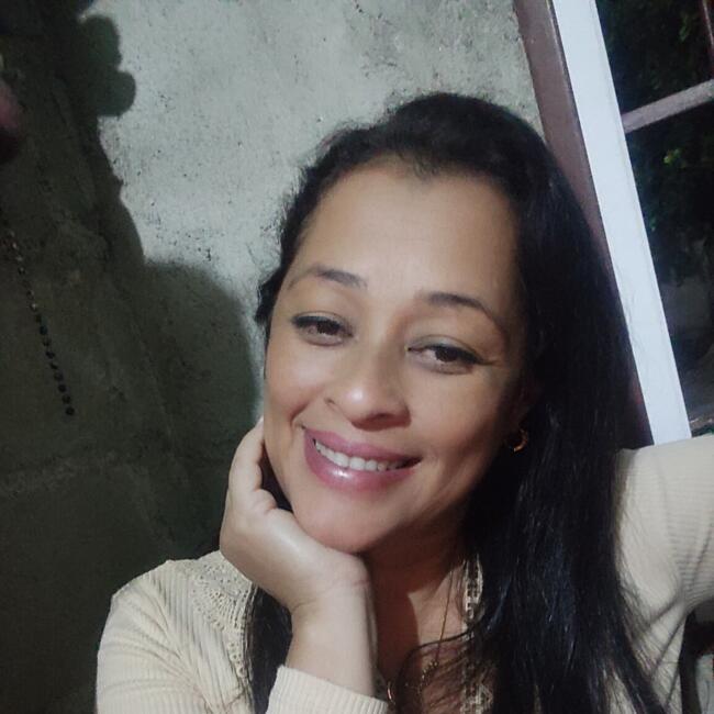 Babysitter in Cocorote: Naileth