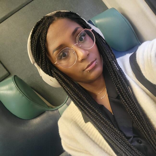 Babysitter in The Bronx: Daniela