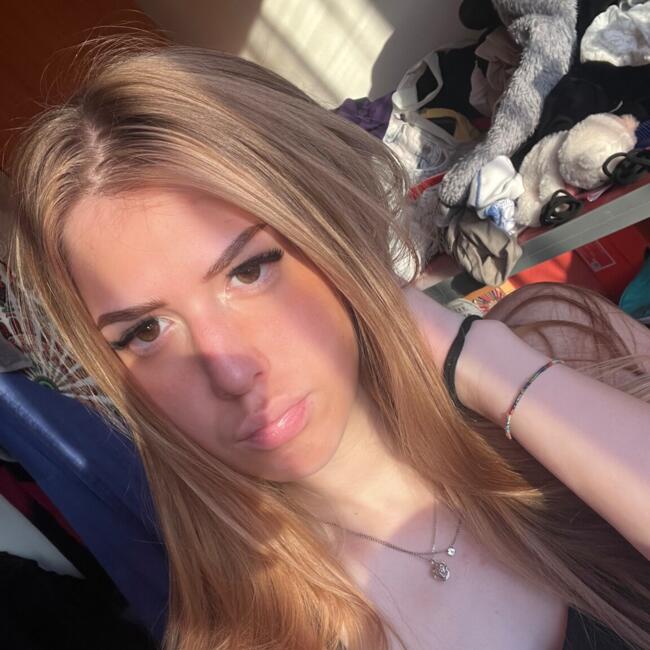 Bonă în Oradea: Iulia