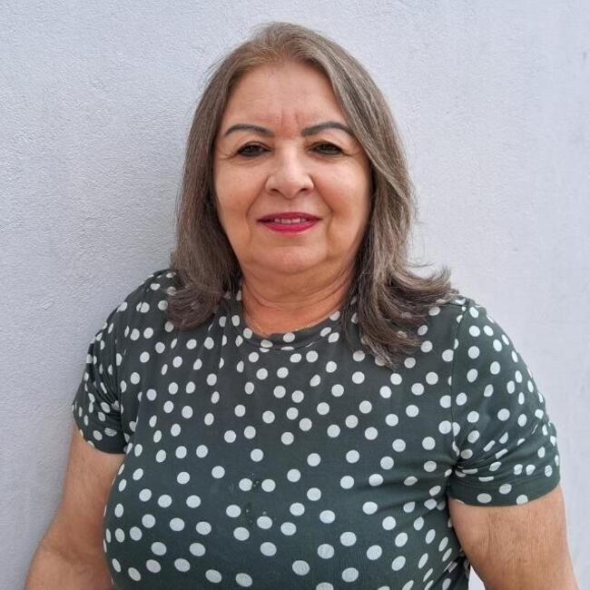 Babysitter in Campo Grande: Alzeni Maria