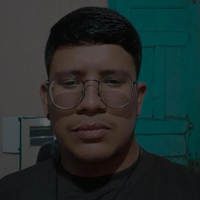 Babysitting job in Manaus: Adriano