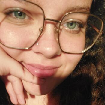 Baby-sitter Châlons-en-Champagne: Precilia