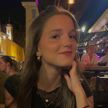 Babysitter in Nice: Elodie