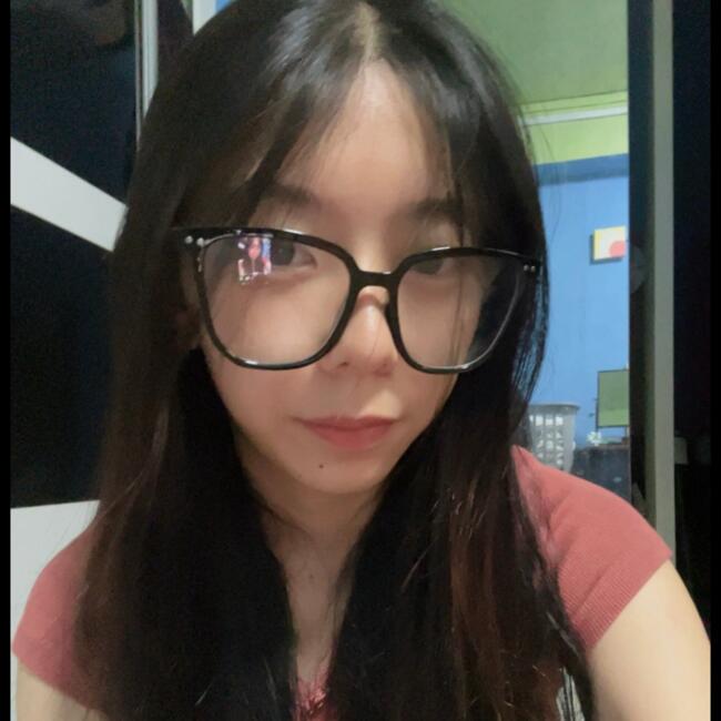 Babysitter in Singapore: Gemmabelle