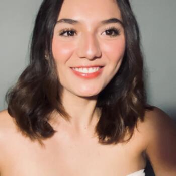 Babysitter Arizgoiti: Angela