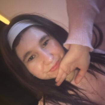 Babysitter in Berlin: Laura