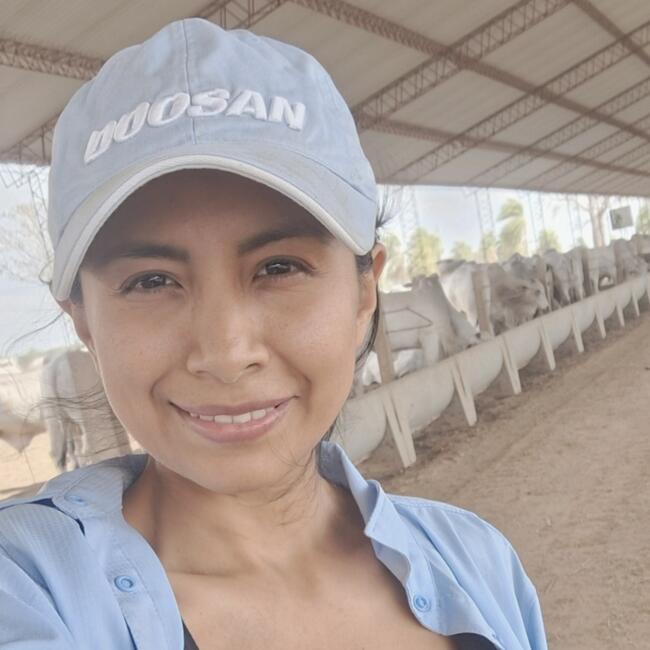 Babysitting job in Santa Cruz: Adriana