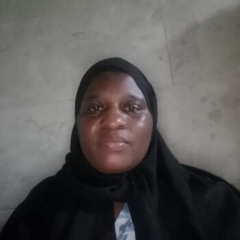 Babysitter in Dubai: Fatima