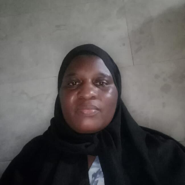 Babysitter in Dubai: Fatima