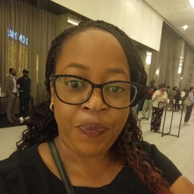 مربية أطفال في دبي: Margaret