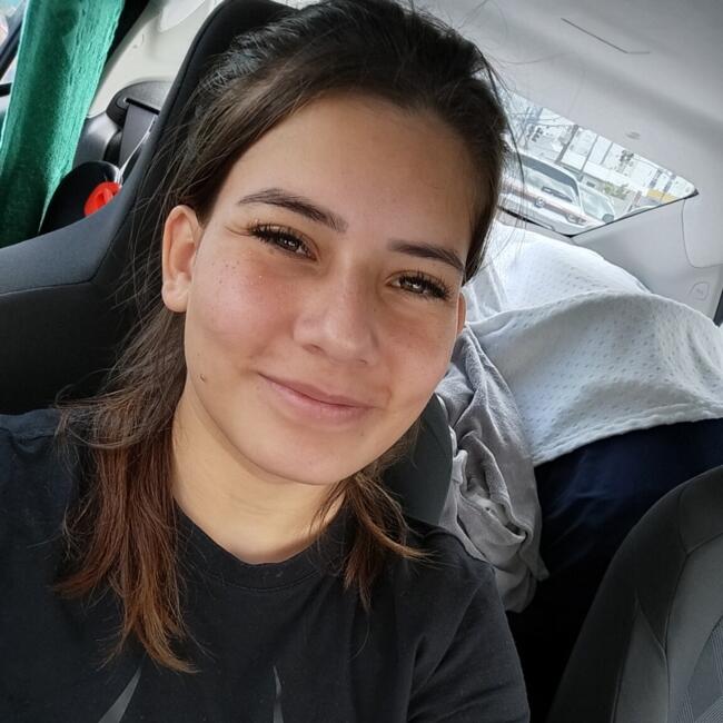 Babysitter in São José (São José): Luanda Camila