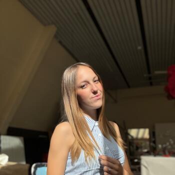 Babysitter in Londerzeel: Ines