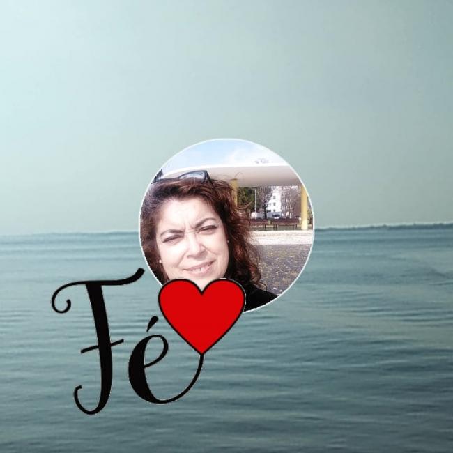 Babysitter in Setúbal: Ana