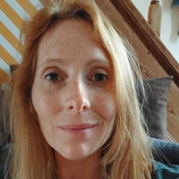 Babysitter Montigny-le-Tilleul: Carole