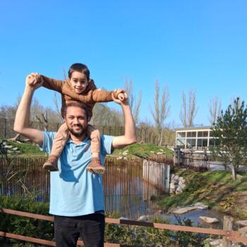 Parent Veldhoven: Vipul Hariprasad Merianda