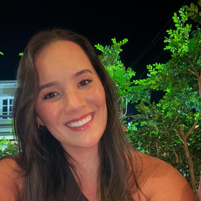 Babá em Araranguá: Keila