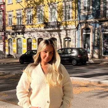 Babysitter in Coimbra: Ericka